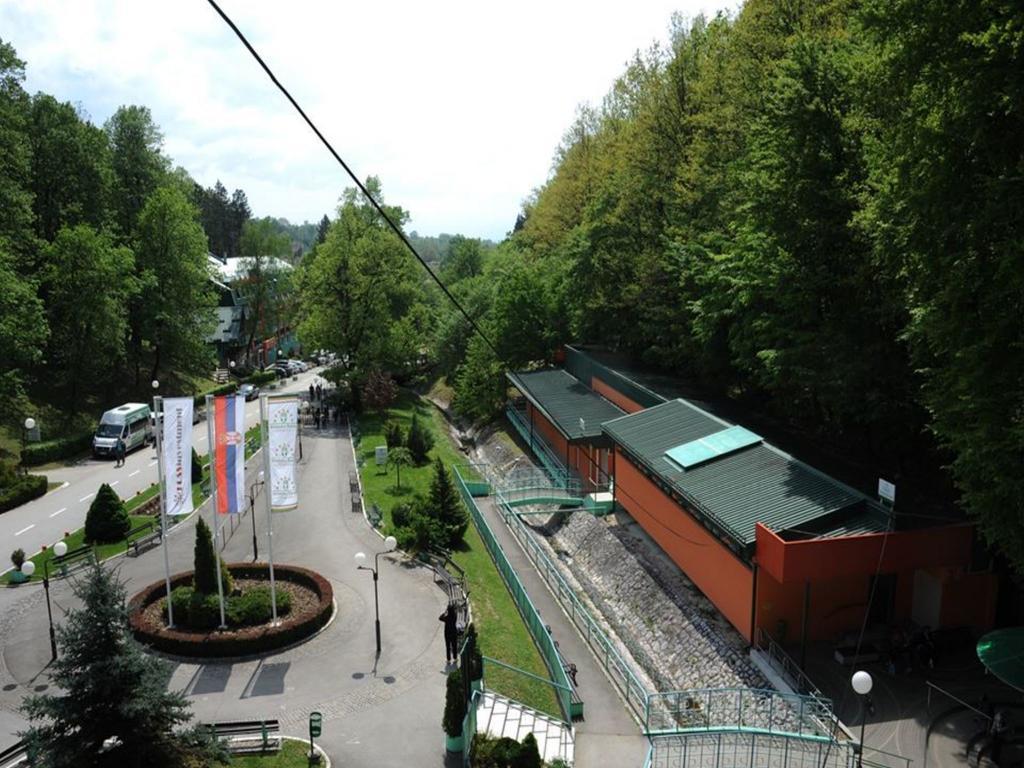 Guesthouse Edelnice Gornja Trepča Екстериор снимка