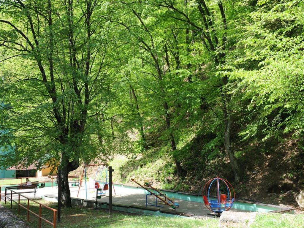 Guesthouse Edelnice Gornja Trepča Екстериор снимка