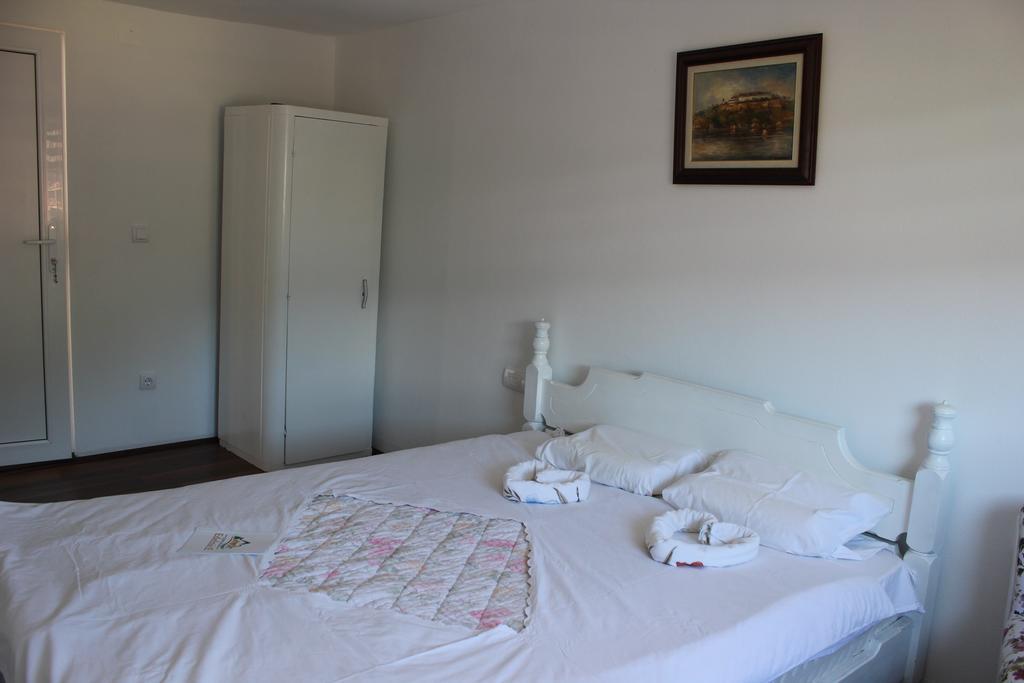 Guesthouse Edelnice Gornja Trepča Екстериор снимка